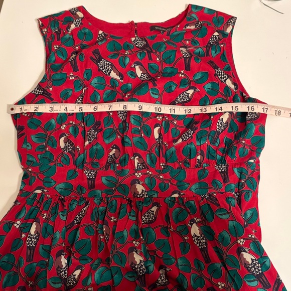 Emily and Fin Red Bird Print Dress with Green Leaves
Size M UK 12 Fully Lined - Picture 11 of 13